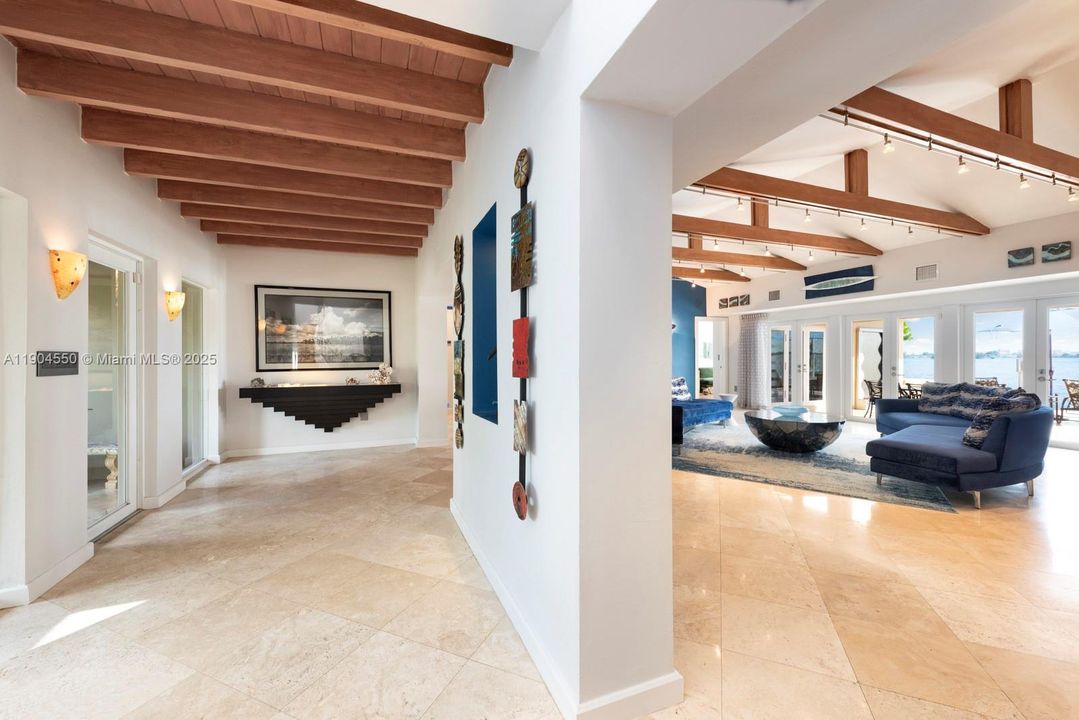 Recently Sold: $6,900,000 (4 beds, 3 baths, 0 Square Feet)