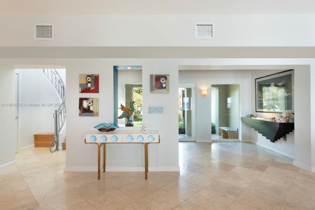 Recently Sold: $6,900,000 (4 beds, 3 baths, 0 Square Feet)