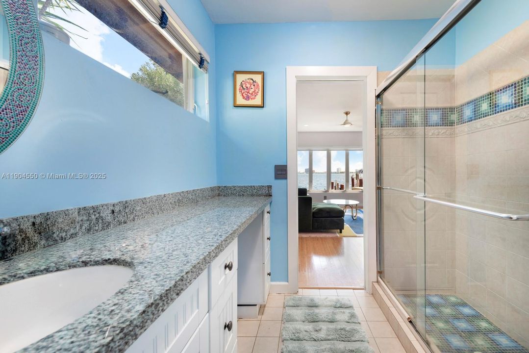 Recently Sold: $6,900,000 (4 beds, 3 baths, 0 Square Feet)