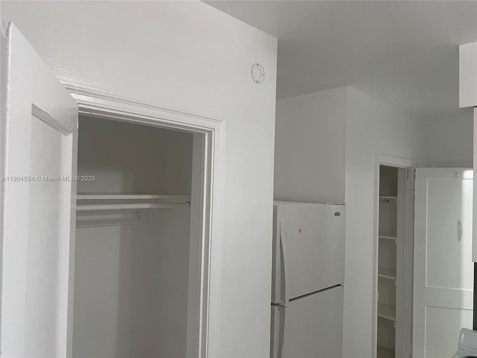 For Rent: $1,285 (0 beds, 1 baths, 500 Square Feet)