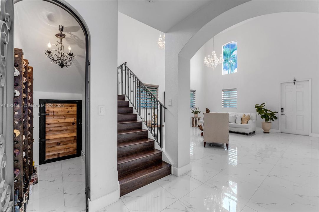 待售: $699,000 (5 贝兹, 3 浴室, 3436 平方英尺)