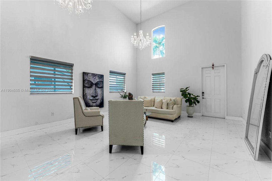 待售: $699,000 (5 贝兹, 3 浴室, 3436 平方英尺)