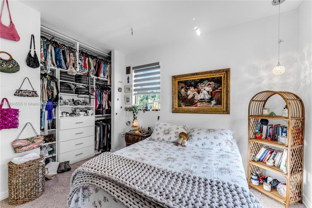 待售: $699,000 (5 贝兹, 3 浴室, 3436 平方英尺)