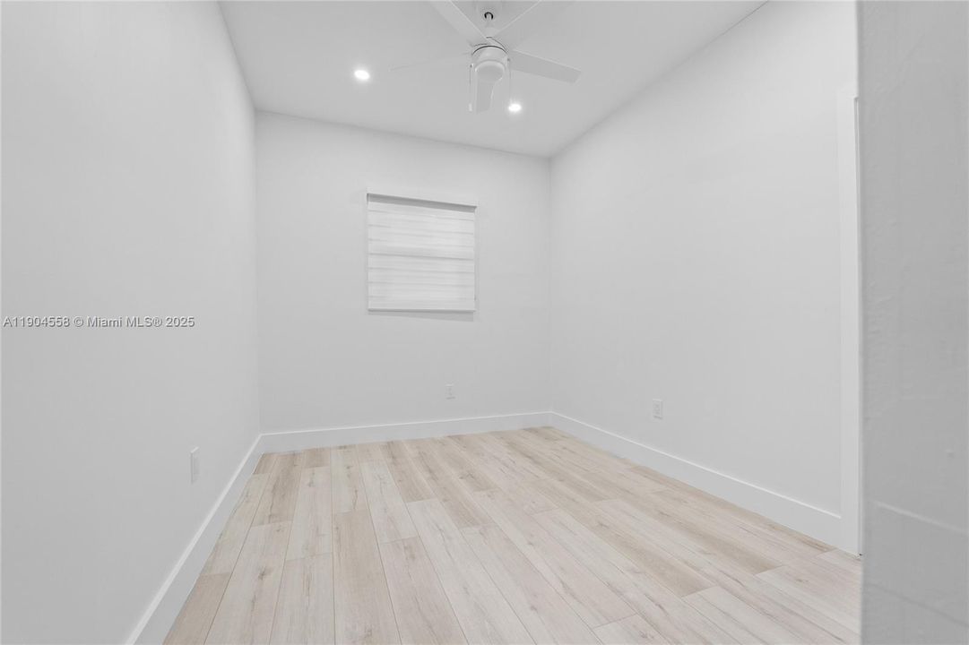 Recently Rented: $2,800 (2 beds, 2 baths, 1732 Square Feet)