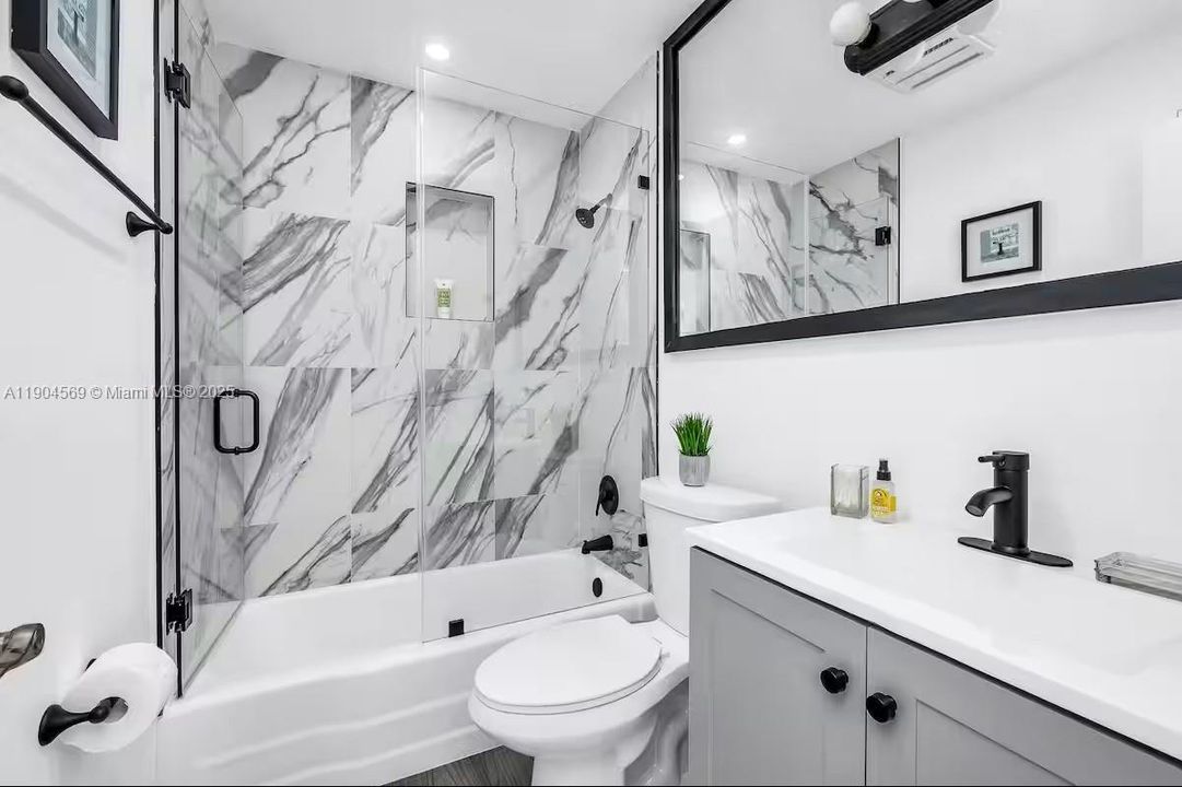 最近租的: $3,980 (4 贝兹, 2 浴室, 1550 平方英尺)