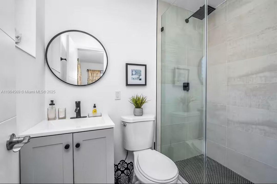 最近租的: $3,980 (4 贝兹, 2 浴室, 1550 平方英尺)