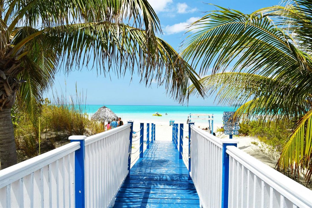 SoFl Lifestyle Beach Entrance