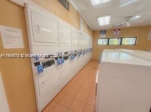 Recientemente alquilado: $2,700 (3 camas, 2 baños, 1269 Pies cuadrados)