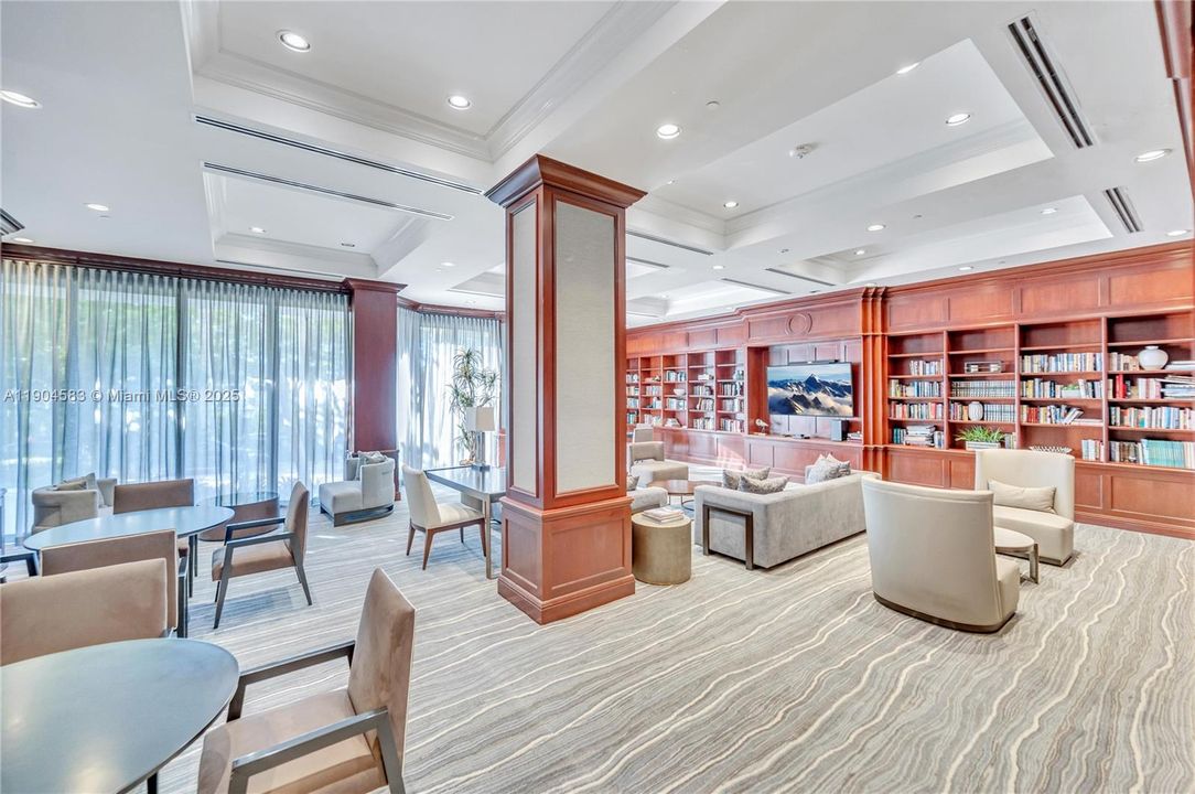 待售: $1,750,000 (4 贝兹, 4 浴室, 4050 平方英尺)