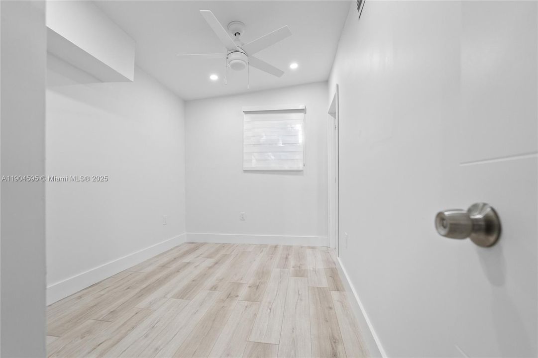 For Rent: $2,800 (2 beds, 2 baths, 1732 Square Feet)