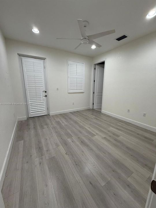Recently Rented: $2,650 (2 beds, 2 baths, 1440 Square Feet)
