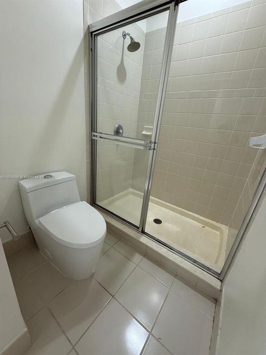 Recently Rented: $2,650 (2 beds, 2 baths, 1440 Square Feet)