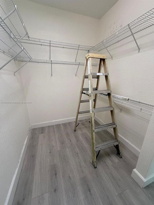 Recently Rented: $2,650 (2 beds, 2 baths, 1440 Square Feet)