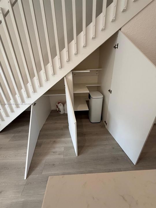 Recently Rented: $2,650 (2 beds, 2 baths, 1440 Square Feet)