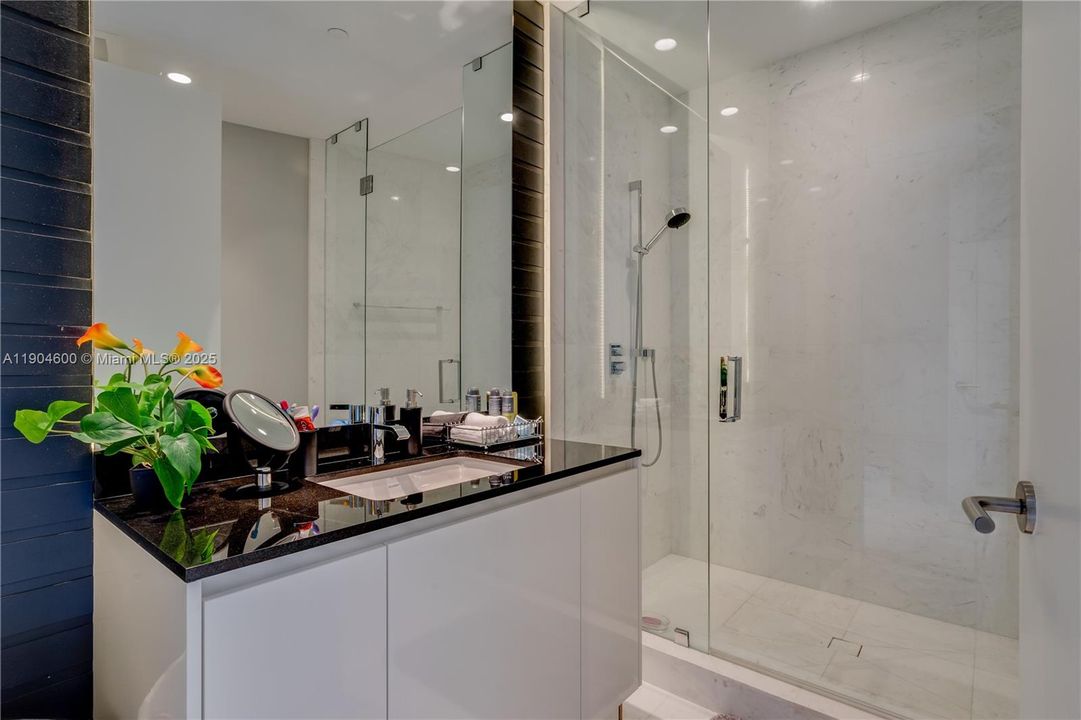 В аренду: $25,000 (3 спален, 4 ванн, 3171 Квадратных фут)