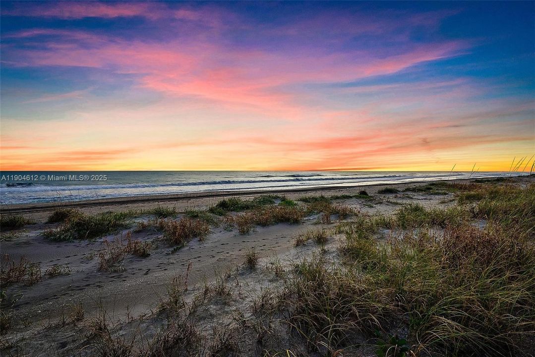 For Sale: $20,490,000 (5 beds, 5 baths, 4777 Square Feet)