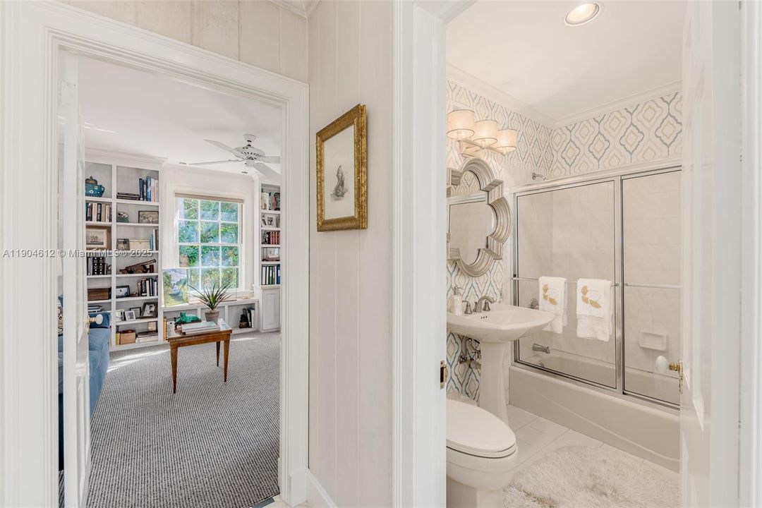 For Sale: $20,490,000 (5 beds, 5 baths, 4777 Square Feet)