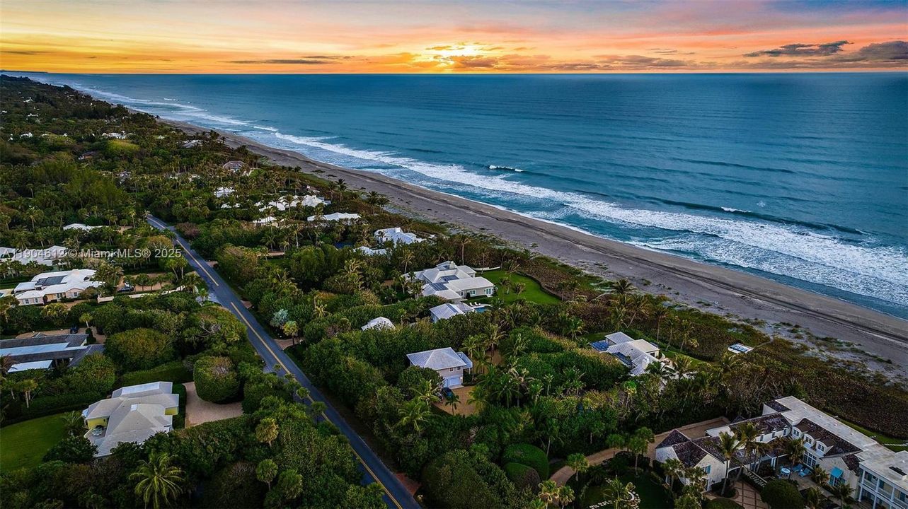 For Sale: $20,490,000 (5 beds, 5 baths, 4777 Square Feet)