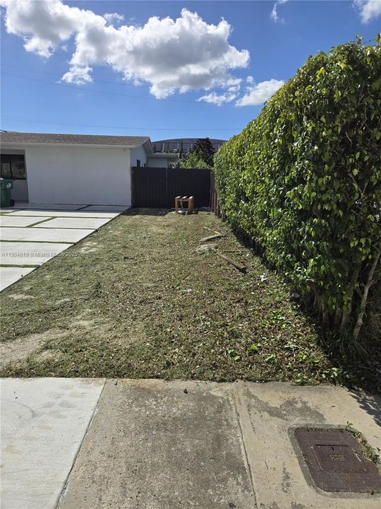 En Renta: $5,800 (6 camas, 4 baños, 2400 Pies cuadrados)