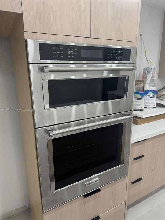 En Renta: $5,800 (6 camas, 4 baños, 2400 Pies cuadrados)