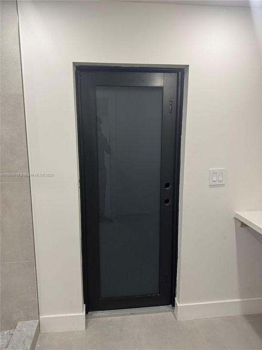 En Renta: $5,800 (6 camas, 4 baños, 2400 Pies cuadrados)