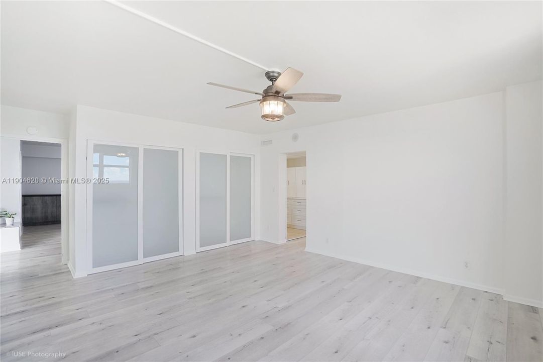 На продажу: $800,000 (2 спален, 2 ванн, 1440 Квадратных фут)