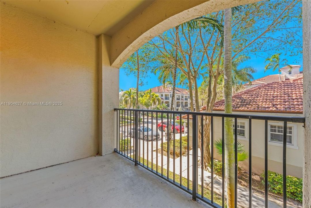 出租: $2,950 (3 贝兹, 2 浴室, 1315 平方英尺)