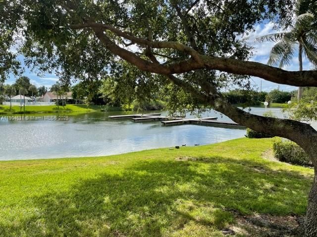 Recently Rented: $2,000 (2 beds, 2 baths, 1256 Square Feet)