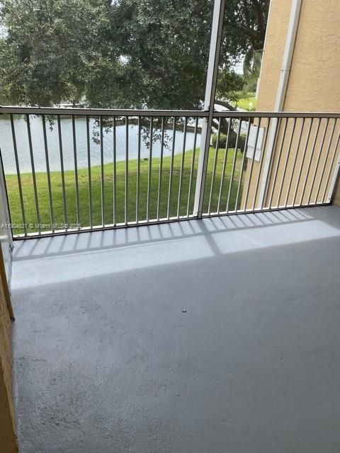 Recently Rented: $2,000 (2 beds, 2 baths, 1256 Square Feet)