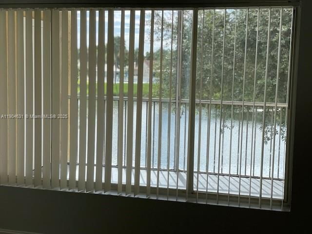 Recently Rented: $2,000 (2 beds, 2 baths, 1256 Square Feet)