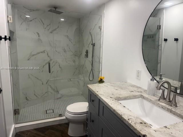 Active With Contract: $2,900 (2 beds, 2 baths, 1020 Square Feet)