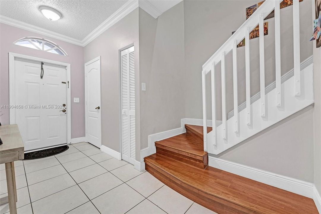 待售: $500,000 (3 贝兹, 2 浴室, 1690 平方英尺)