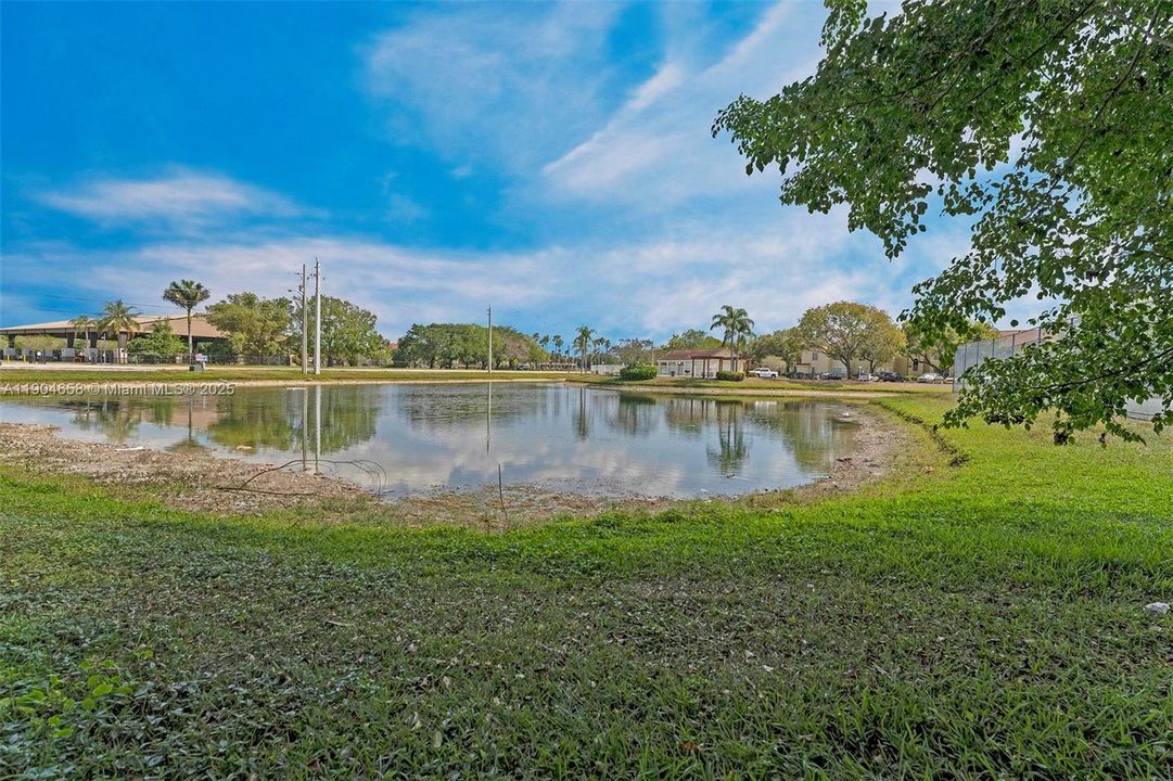 待售: $500,000 (3 贝兹, 2 浴室, 1690 平方英尺)