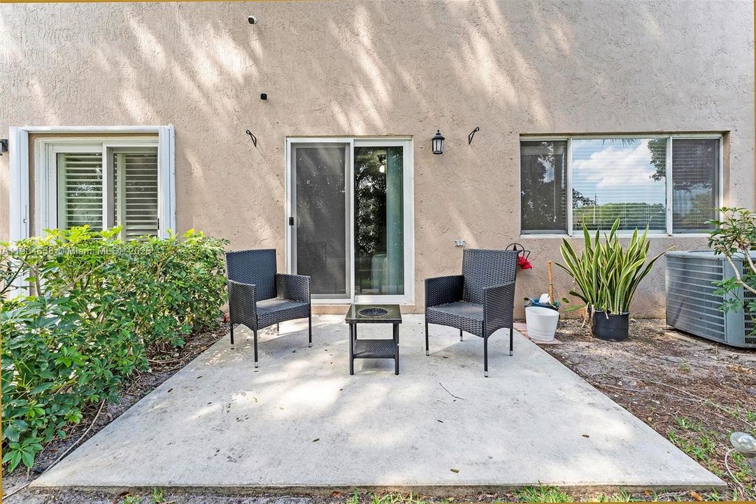 待售: $500,000 (3 贝兹, 2 浴室, 1690 平方英尺)