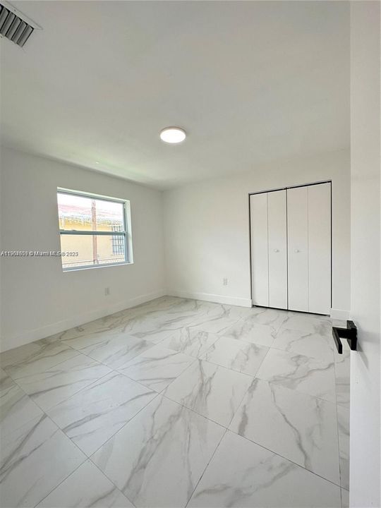 For Rent: $3,400 (3 beds, 2 baths, 3773 Square Feet)