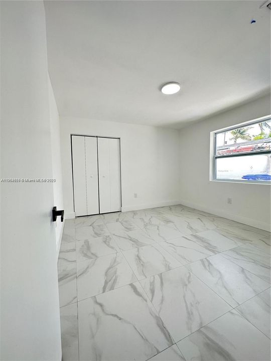 For Rent: $3,400 (3 beds, 2 baths, 3773 Square Feet)