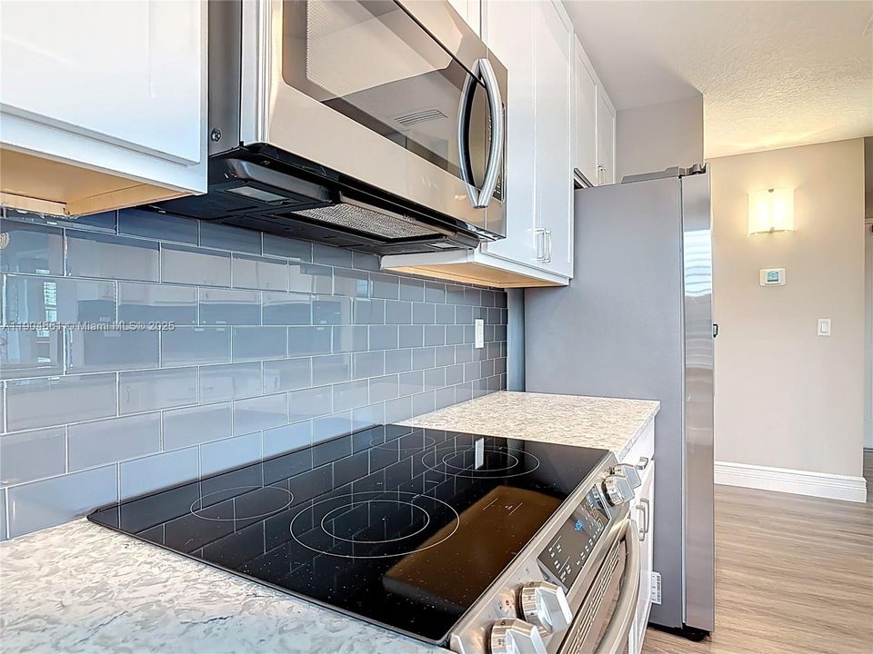 En Venta: $399,000 (3 camas, 2 baños, 1523 Pies cuadrados)