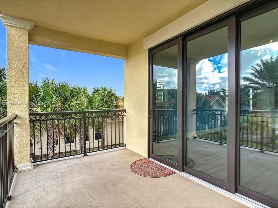 En Venta: $399,000 (3 camas, 2 baños, 1523 Pies cuadrados)