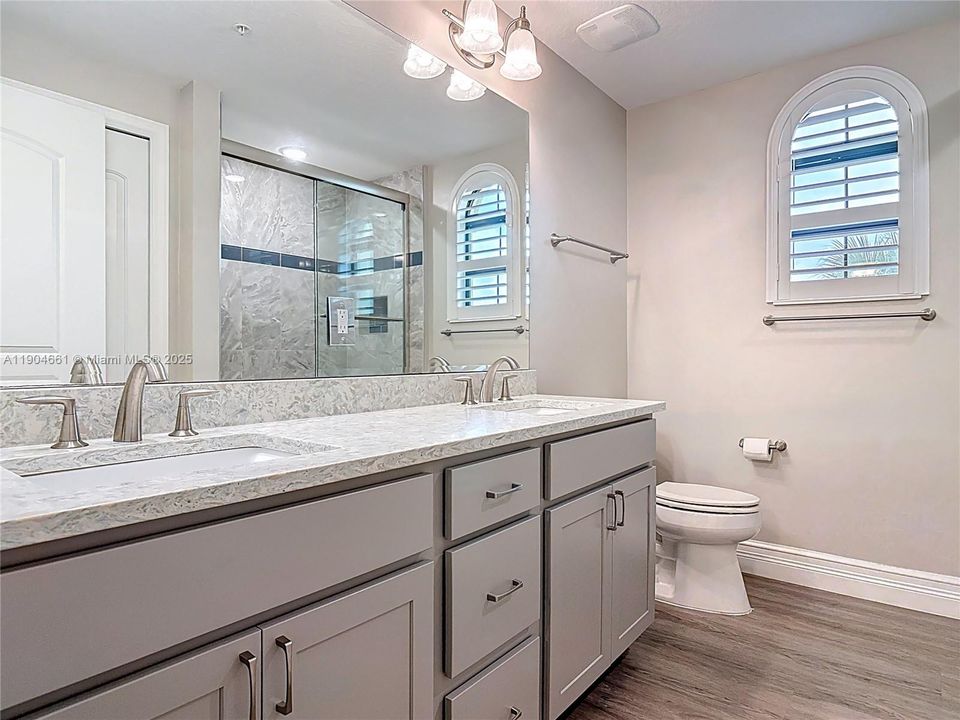 En Venta: $399,000 (3 camas, 2 baños, 1523 Pies cuadrados)