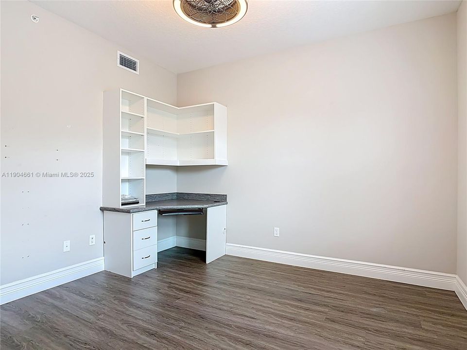 En Venta: $399,000 (3 camas, 2 baños, 1523 Pies cuadrados)