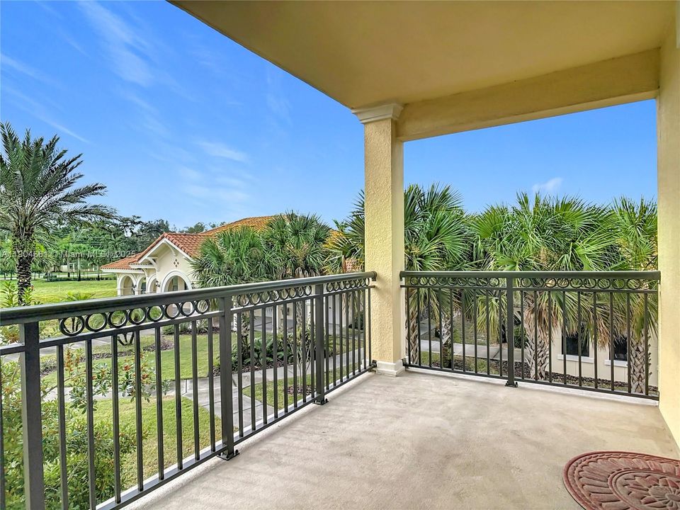 En Venta: $399,000 (3 camas, 2 baños, 1523 Pies cuadrados)