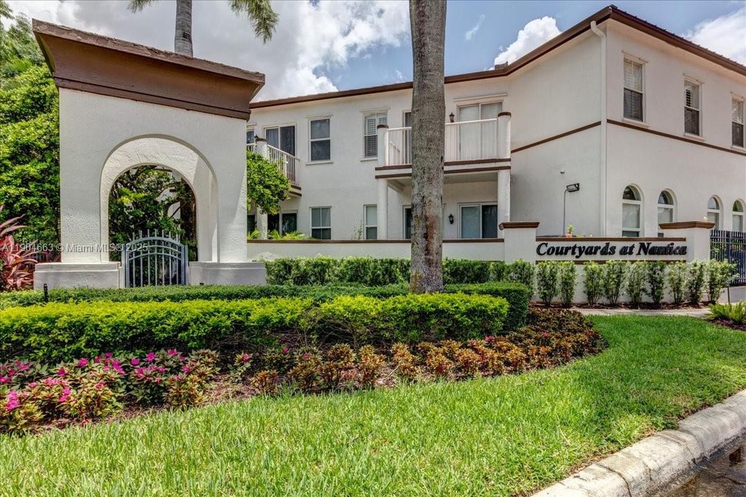 Recently Rented: $2,700 (3 beds, 2 baths, 1445 Square Feet)