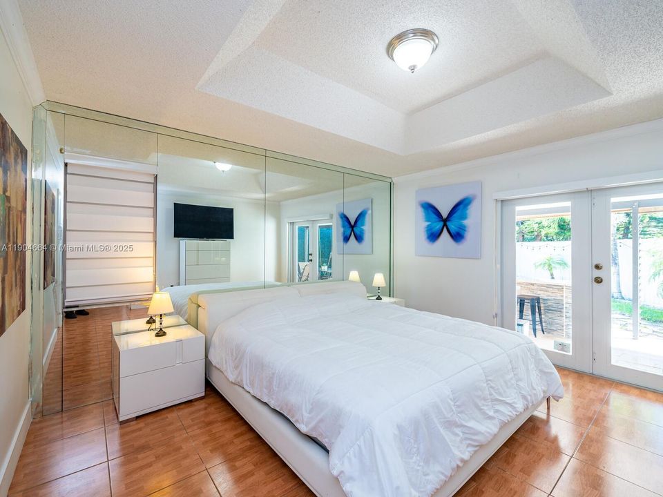 Recientemente alquilado: $3,200 (3 camas, 3 baños, 1574 Pies cuadrados)