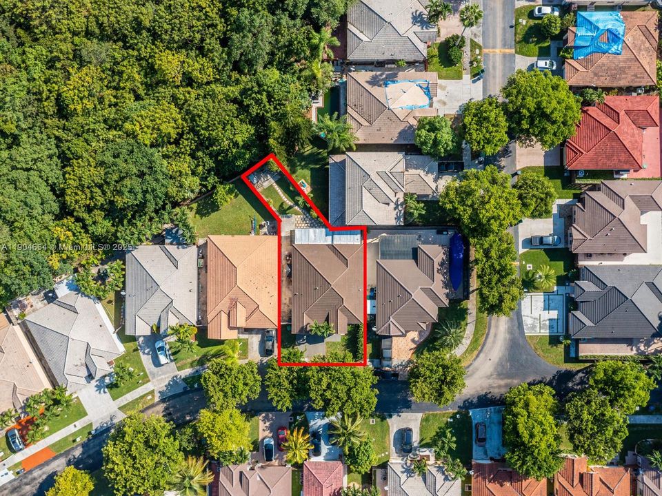 Recientemente alquilado: $3,200 (3 camas, 3 baños, 1574 Pies cuadrados)