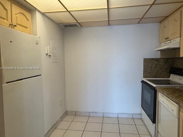 En Venta: $250,000 (2 camas, 2 baños, 1079 Pies cuadrados)