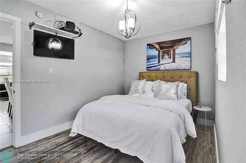 For Rent: $2,800 (3 beds, 1 baths, 1782 Square Feet)