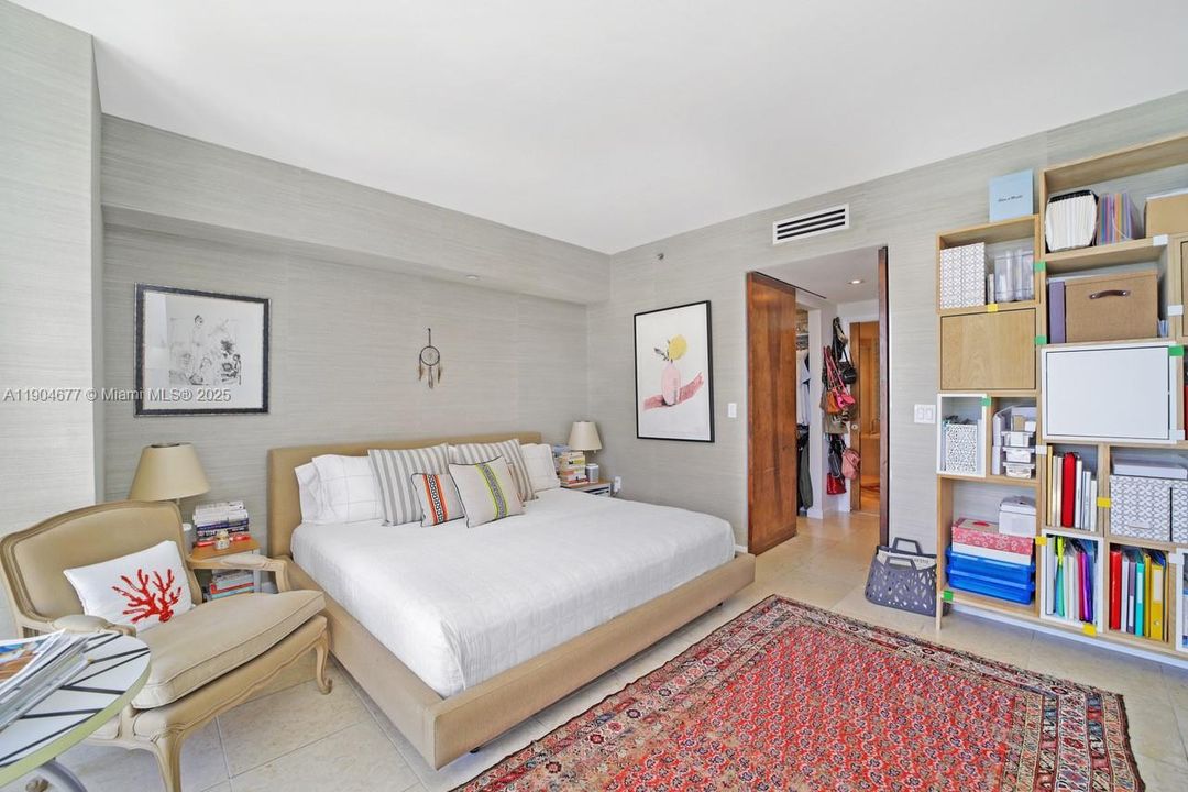 For Rent: $6,950 (3 beds, 2 baths, 2040 Square Feet)