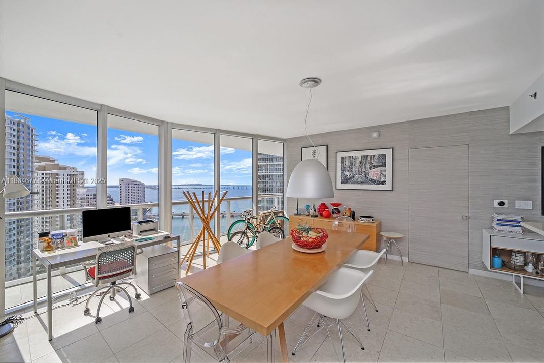 For Rent: $6,950 (3 beds, 2 baths, 2040 Square Feet)