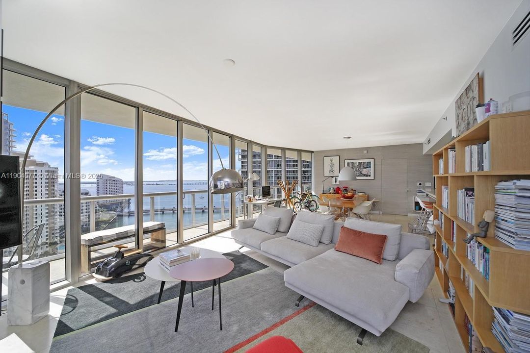 For Rent: $6,950 (3 beds, 2 baths, 2040 Square Feet)