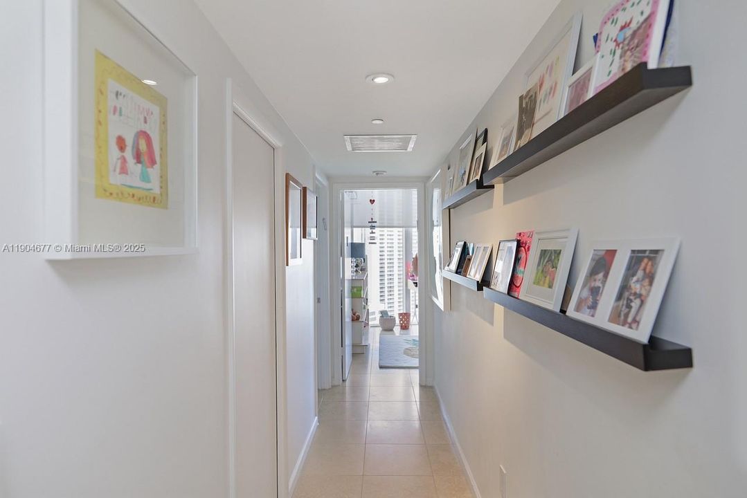 For Rent: $6,950 (3 beds, 2 baths, 2040 Square Feet)